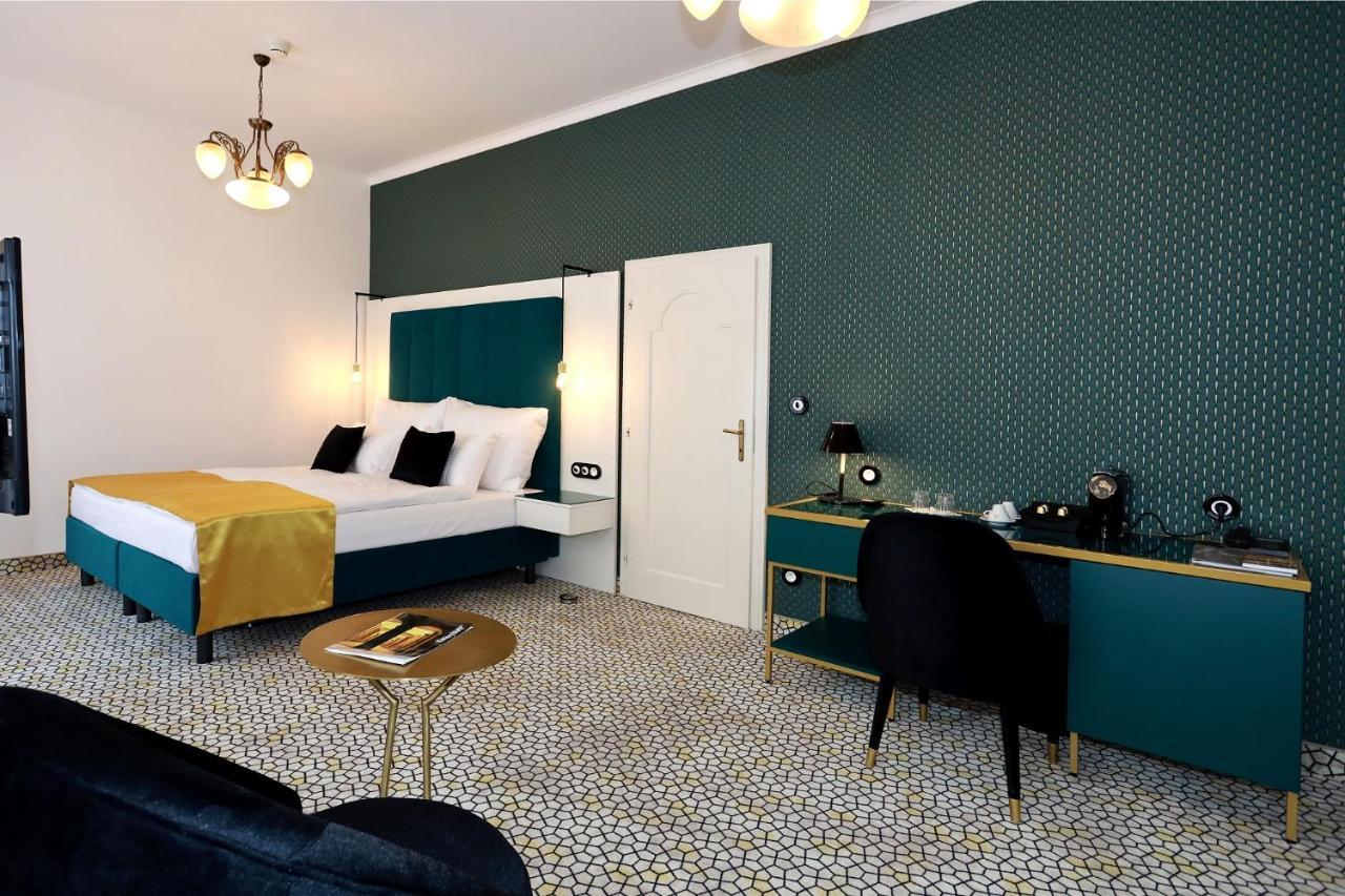 Art Deco Wolker By Astoria & Medical 4*